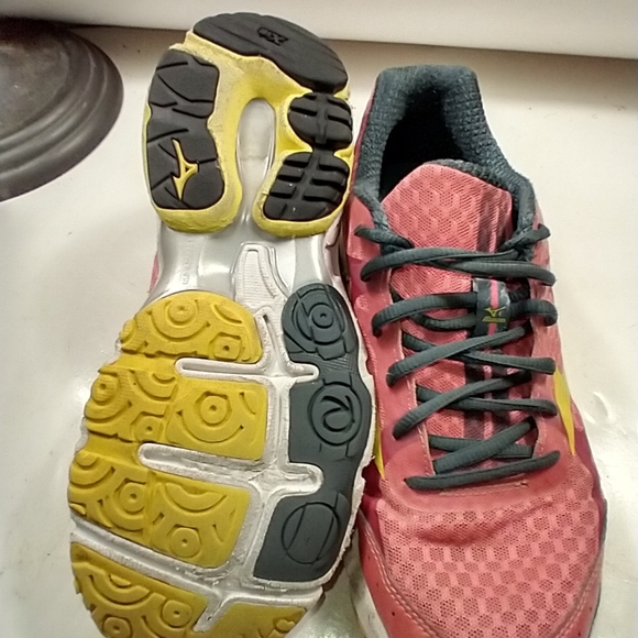 Mizuno Wave Rider 17 Running Shoes Women's sz 8.5. - Picture 7 of 10